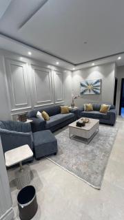 شقة مميزه بتصميم عصري - Baljurashi - 0