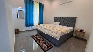 J Terminal Hotel & Cafe - Barkot - 7