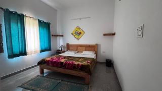 J Terminal Hotel & Cafe - Barkot - 3