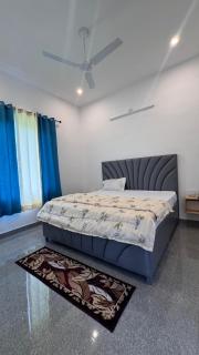 J Terminal Hotel & Cafe - Barkot - 1