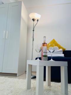 Studio Dumy near Airport - Otopeni - 1