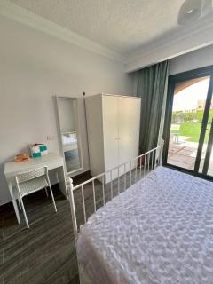 Standalone villa with 2 bedrooms in la hacienda ras sudr - 3