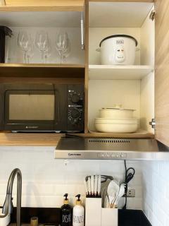 Fully Equipped Premium Suite in Quezon City - Manila - 5