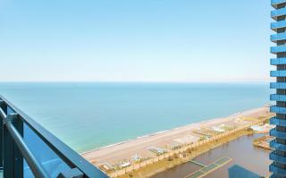 Orbi City Sea View Aparthotel - Batumi - 4