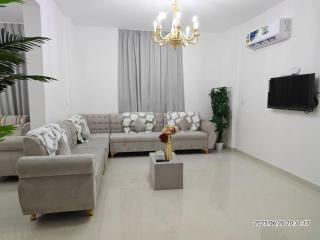 Dhofar building luxury Furnished Apartment - Salalah - 4