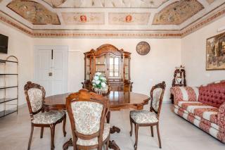 EXLUSIVE DOLCEVITA PALAZZO PICALFIERi - LʼAquila - 9
