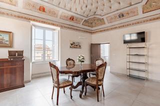 EXLUSIVE DOLCEVITA PALAZZO PICALFIERi - LʼAquila - 8