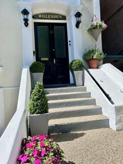 Willesden, Apartment 1, A beautifully furnished one bedroomed apartment in the heart of Llandudno - Llandudno - 9