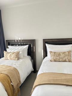 Elyon Suites - Kempton Park - 9