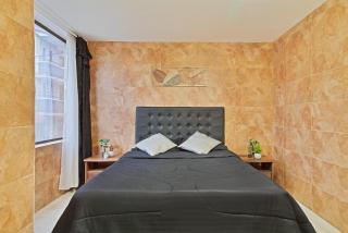 5 Bedroom - 1 Block from Lleras - P2 - Medellín - 2