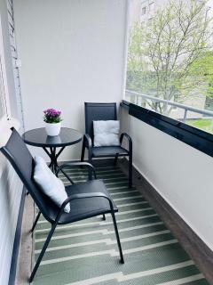 Spacious 1BR Downtown Apartment with Private Balcony - Jyväskylä - 5