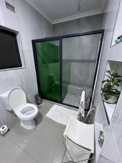 1 bed apartment with pool & gym - 6