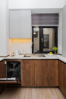 KeyGo #0167 I 2 Bedroom I Near Cascade - Erevan - 1