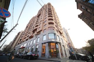 Deluxe 2-bedroom apartment in the city centre by Sweet Home - Erevan - 1