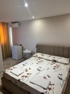 Nona House - Durrës - 0