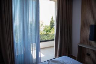 White Hill Radhime - Valona - 9