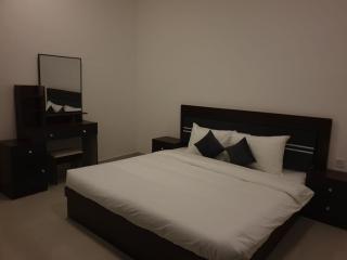 Dhofar building luxury Furnished Apartment - Salalah - 6