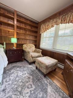 M1 - Twin Private Room with Shared Bathroom - 9