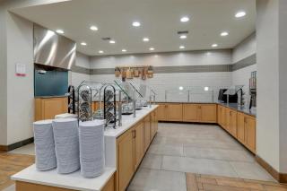 Drury Inn & Suites Dayton North - Dayton - 2
