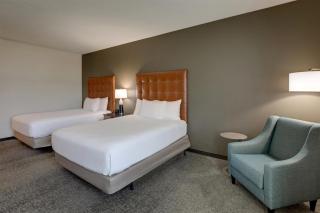 Drury Inn & Suites Dayton North - Dayton - 1