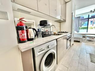 Luxury studio appartment - Sabkhah - 2