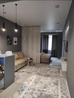 Loft by Night - Almaty - 4