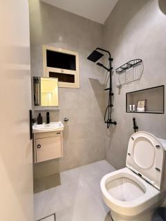 شقة بتصميم حديث جوار البوليفارد - Riad - 3