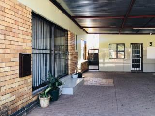 Kelmatic Guest House - Roodepoort - 0