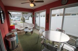 Country club drive 208 - 5