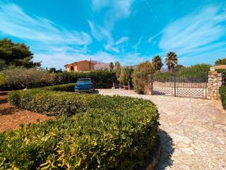 Villa Betta Cuntrariusa con piscina privata e jacuzzi a Scopello - 4