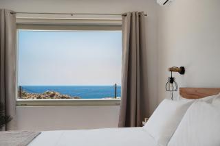 Akra Suite - - 8
