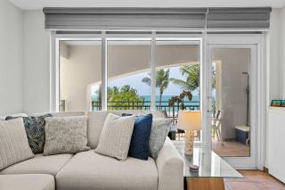 Luxury Beachfront 1BR Villa in Ocean Villas - Breathtaking Views - Villa Isla Encantada - 0