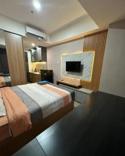 Free Parking At Collins Boulevard Serpong by SM ROOM - - 4