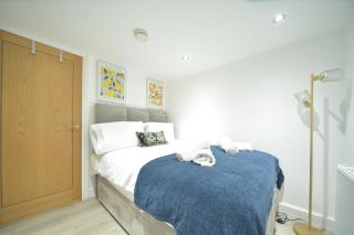 The Quiet Corner in Bromley - Bromley - 6