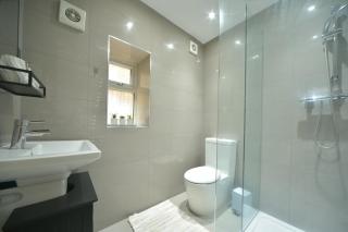 The Quiet Corner in Bromley - 2