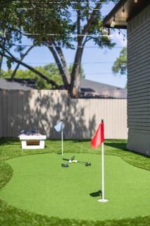 Family Paradise Playhouse includes Pool and Gameroom - Dallas - 4