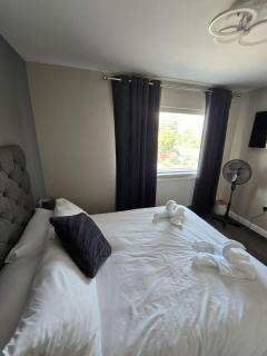 Perfect Getaway 1 - Middlesbrough - 3