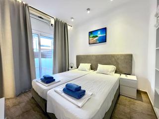 STAY Napa Velvet Apartment - Agia Napa - 2
