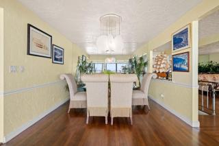 Coastal Charm Lobster Chateau - Swampscott - 7