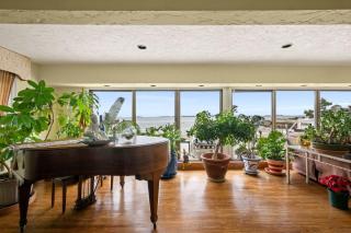 Coastal Charm Lobster Chateau - Swampscott - 5