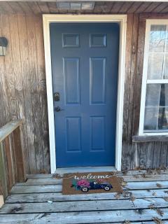 Digital Detox Cabin near Boat Ramp - 3