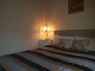 Bright Room - Glasgow - 0