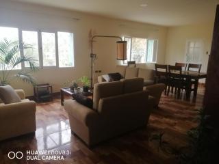 Comoda suite con hermosa vista de la ciudad y parqueo gratuito - Cochabamba - 4