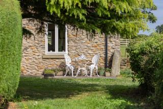 Honey Pot Barn - Cropton - 5