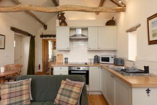 Honey Pot Barn - Cropton - 8