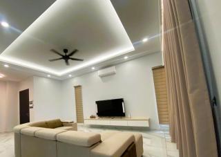 Hillside Loft 4Bed5Bath1King5Queen1SofaBed 16pax - Seremban - 8