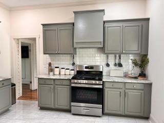 Historic Vibes, Modern Comfort - Athens - 8