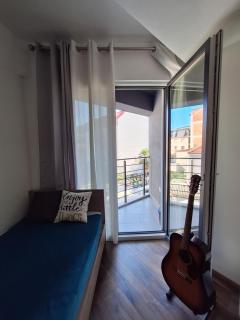 Urban Nest Modern Apartment Near Center - Skopje - 1