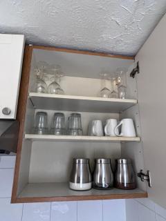 Visit Luton With This 2 BR Rental - Sleeps 6 - Luton - 2