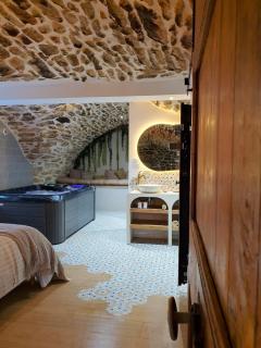 Suite avec jacuzzi et sauna - Étoile-sur-Rhône - 2